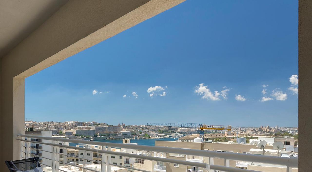 Luxury Apartment Inc Pool & Views Sliema Zewnętrze zdjęcie